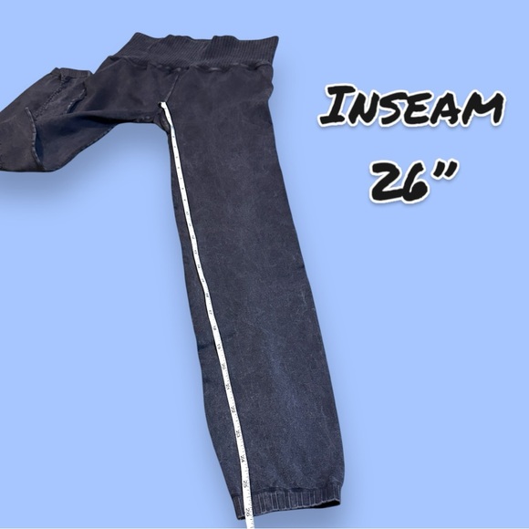 🎉HP🎉NWOT FP Movement X Hatch Happiness Runs Leggings in Vintage Black. Size M/L - Picture 8 of 9